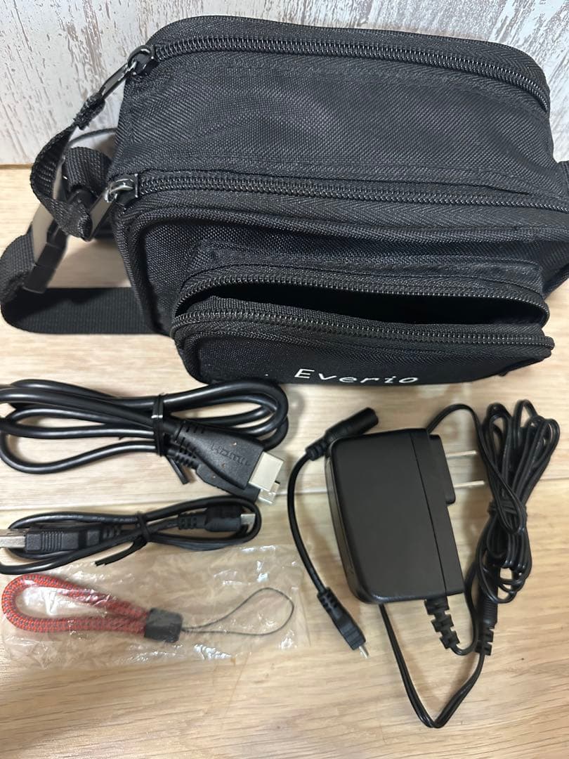 JVC Everio ビデオカメラ 本体