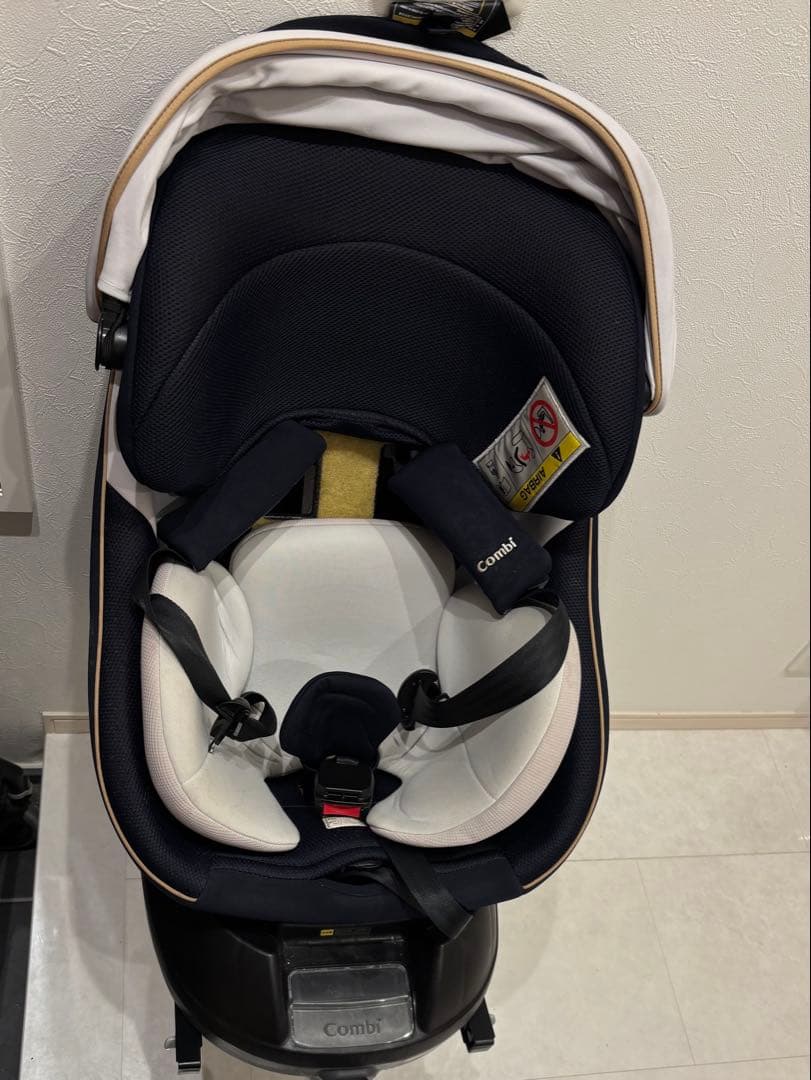 Combi クルームウィズスマート ISOFIX