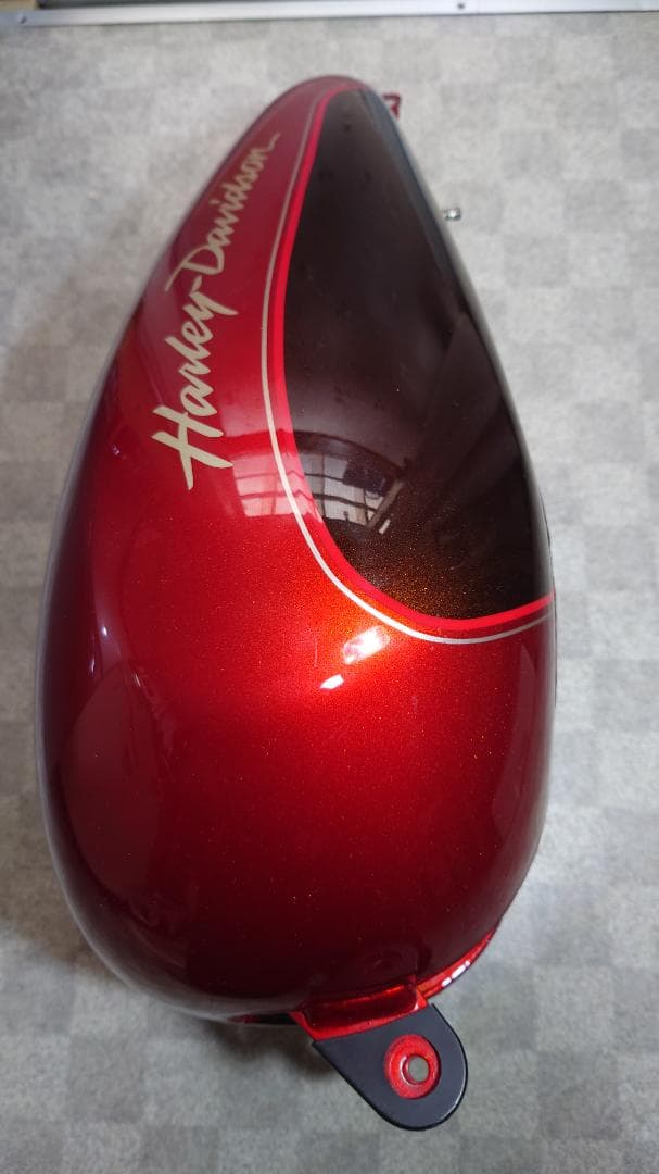 スポーツスターXL883Lタンク