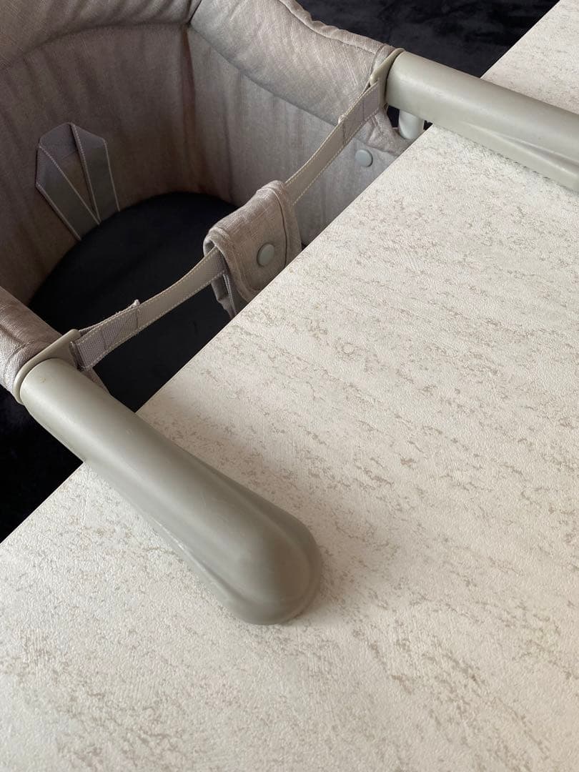 ベビーチェア イングリッシーナ テーブルトレーつき 箱、説明書あり カプチーノ