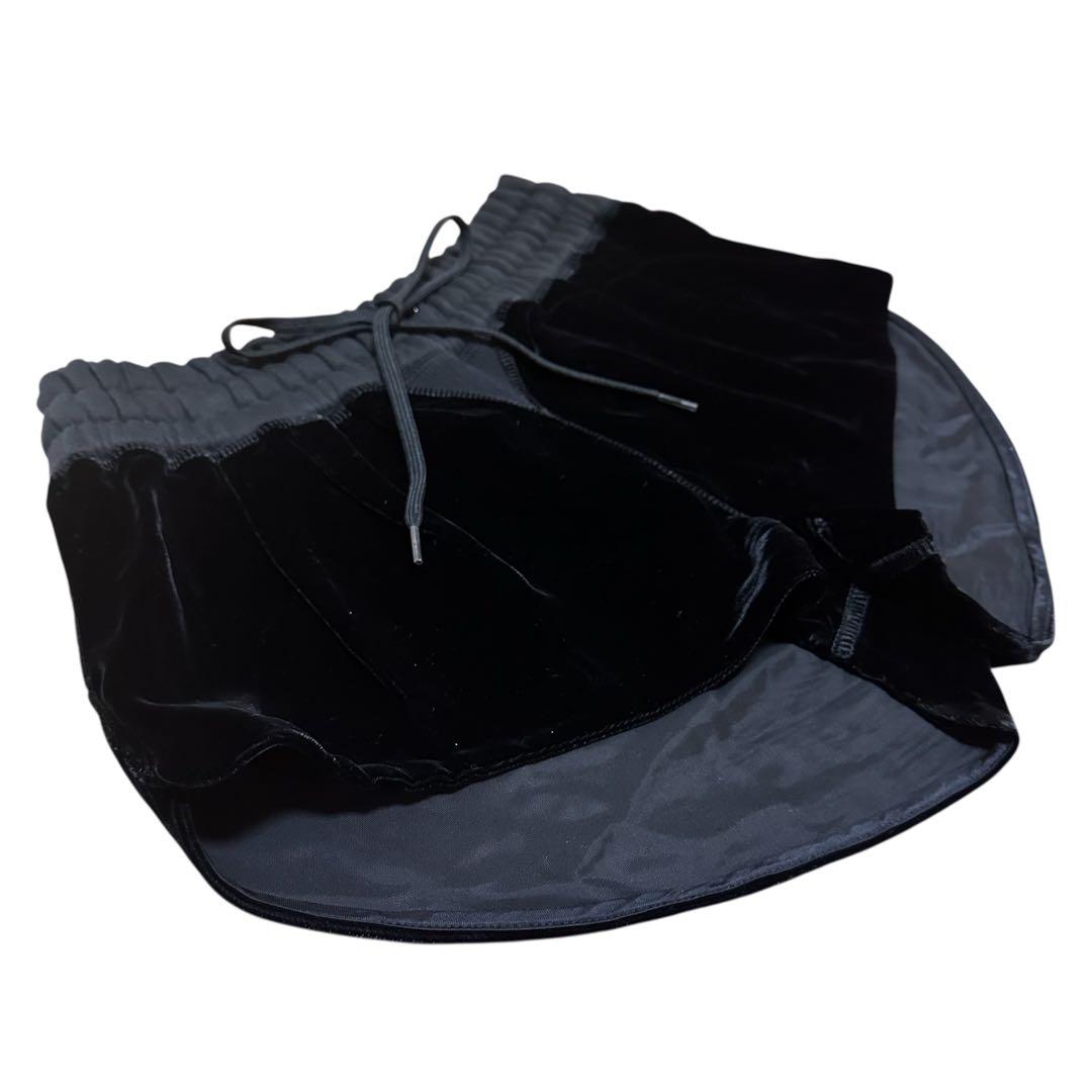 【希少】ミュウミュウ　ベロアショーツ レディース スポーティー ✨高級感あり✨