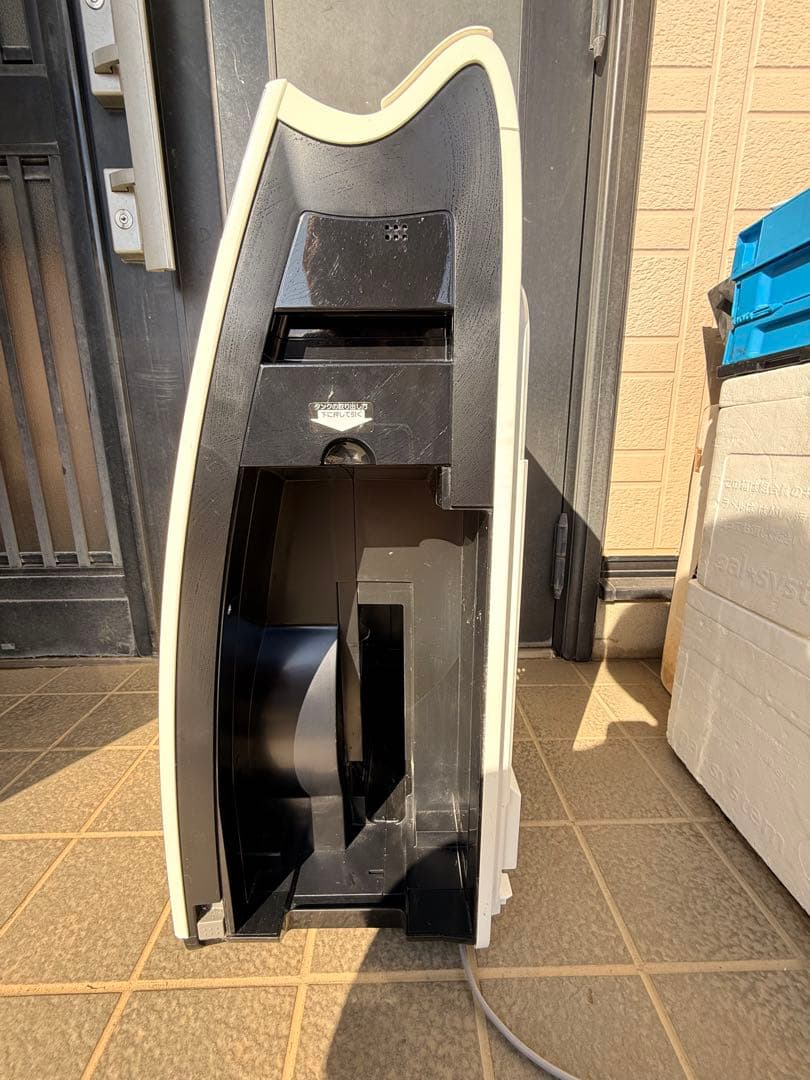 シャープ　SHARP 空気清浄機 加湿空気清浄機 KI-HX75-W