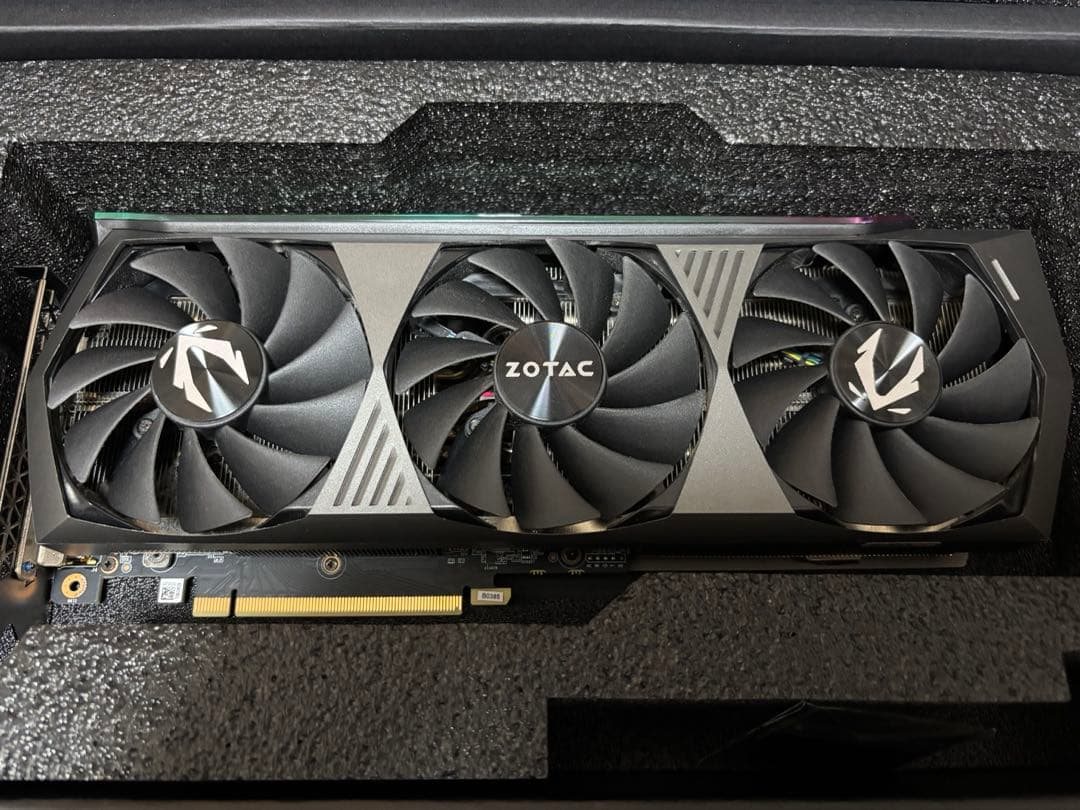 グラフィックボード・グラボ・ビデオカード ZOTAC GeForce RTX 3070 Ti