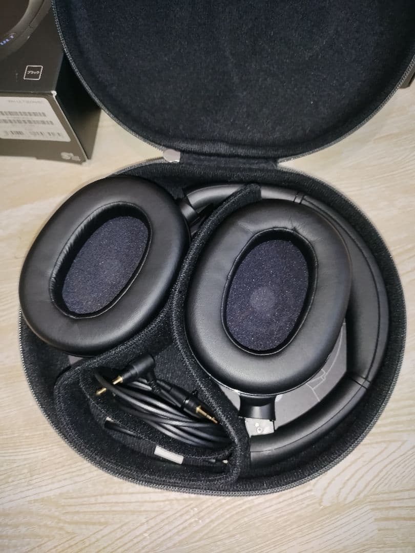 SONY ULT WEAR ワイヤレスヘッドホン WH-ULT900N