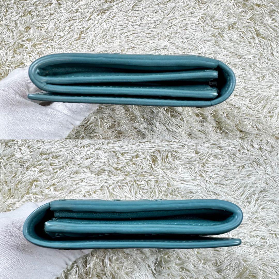 美品✨希少　ボッテガヴェネタ　長財布　フラップ　マキシイントレ　グリーン