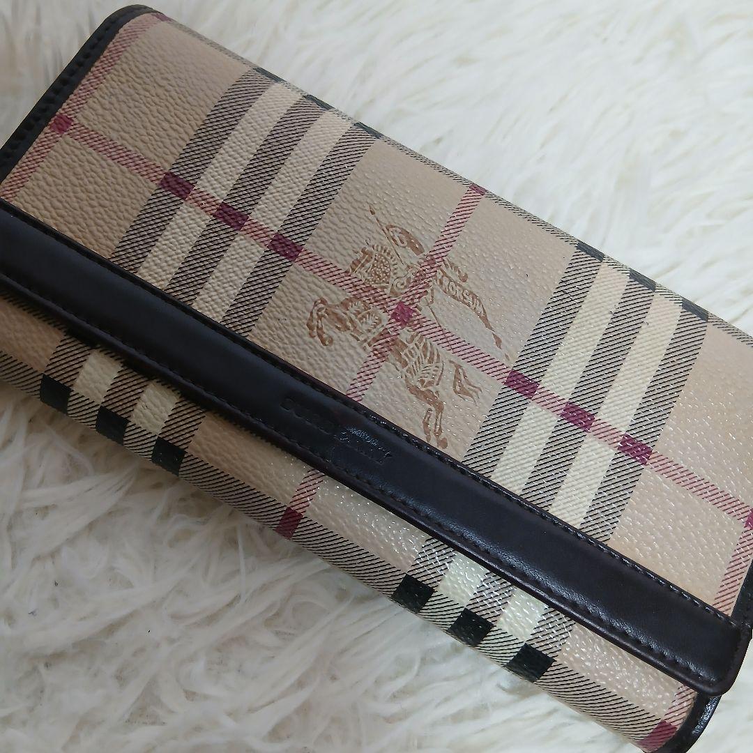 【美品】【BURBERRY】ノバチェック　ホースロゴ　PVCレザー　長財布