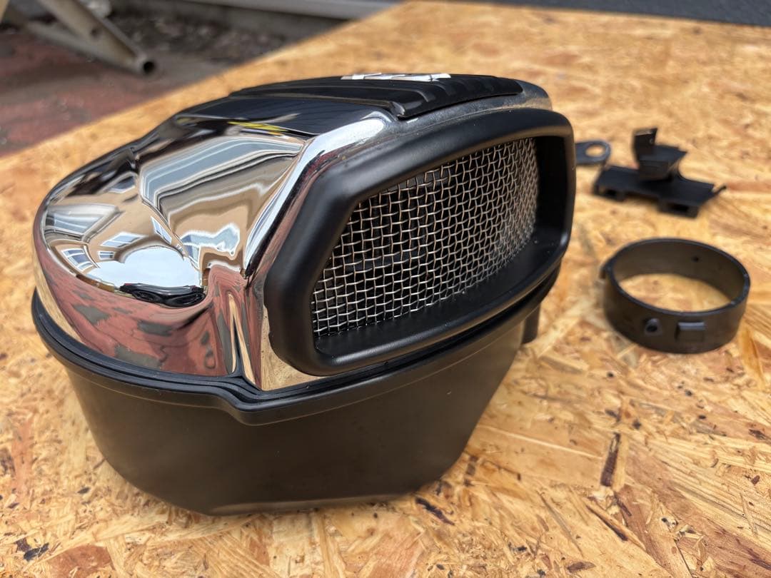 ハーレーダビッドソン　FLHX ストリートグライド　純正エアクリーナー美品