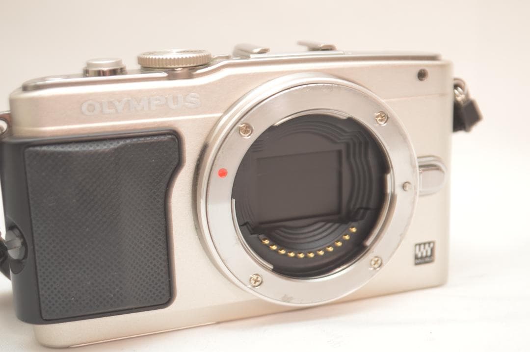 ✨美品✨ Olympus PEN Lite E-PL5 レンズあり