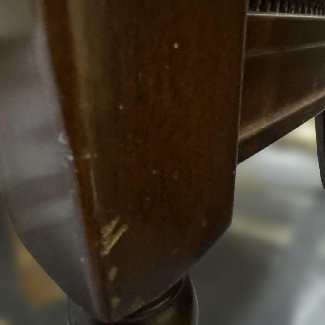 カリモク　1人掛けソファ