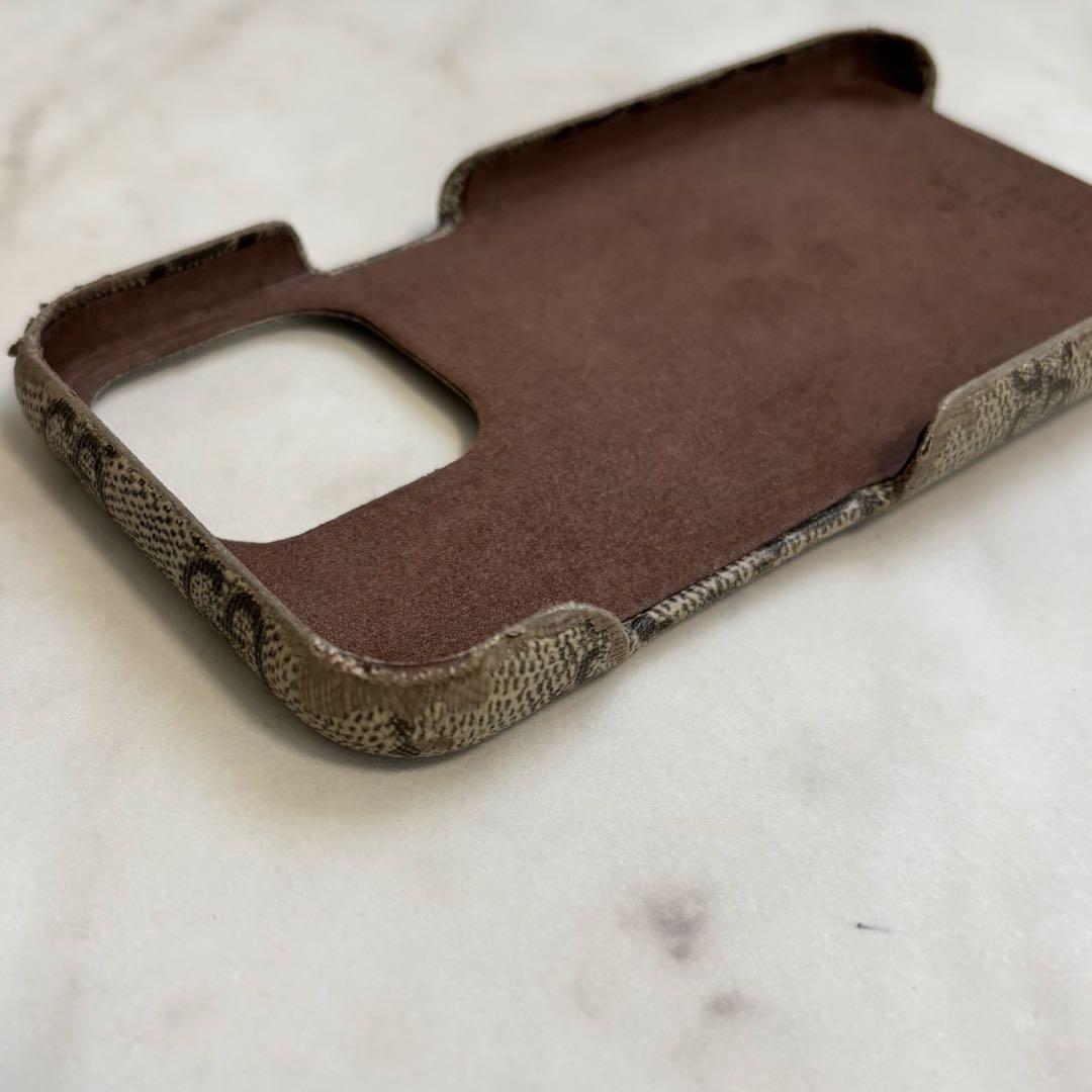 GUCCI　iPhone13pro　ケース