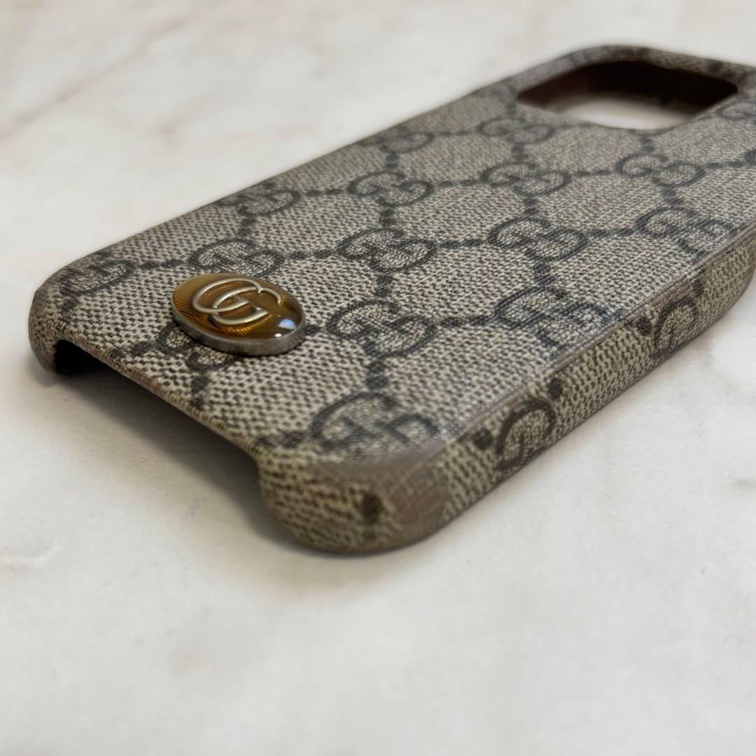 GUCCI　iPhone13pro　ケース