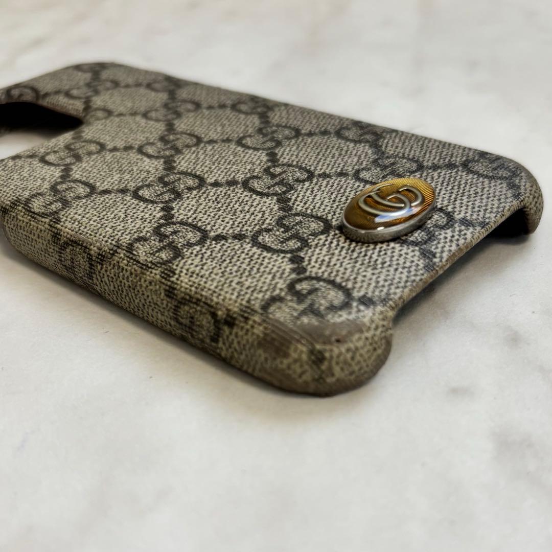 GUCCI　iPhone13pro　ケース