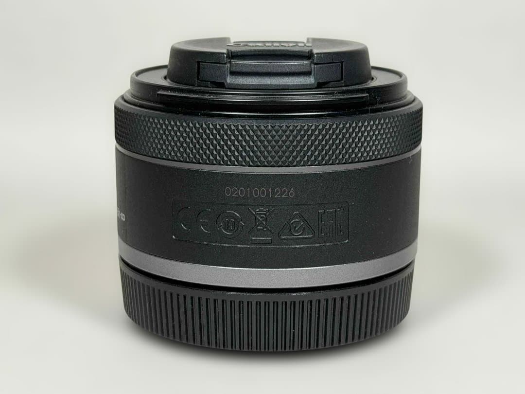 【美品】CANON(キヤノン)RF50mm F1.8 STM