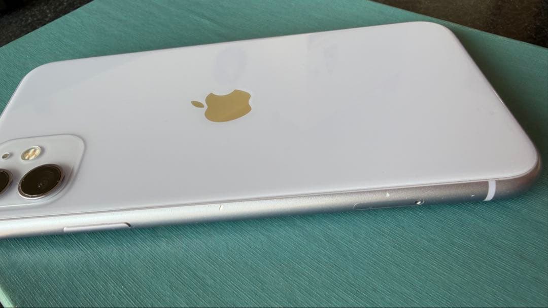 iPhone 11 128GB ラベンダー　ジャンク品