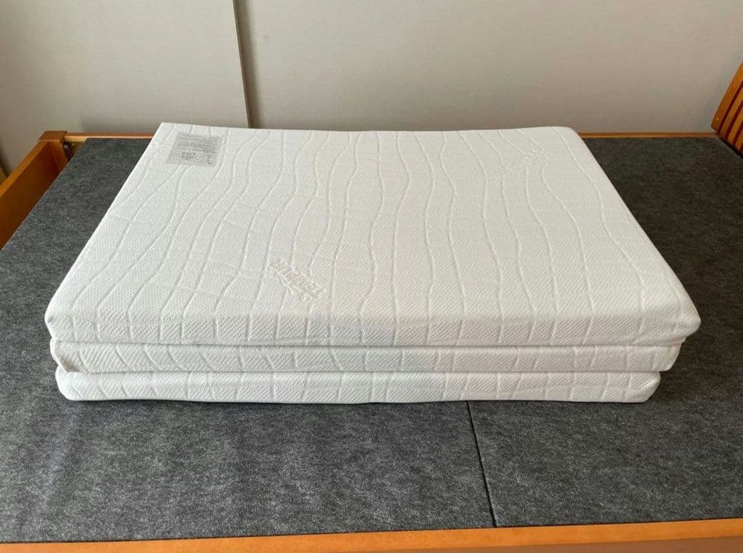 シングル ウレタンマットレス futon 3つ折り