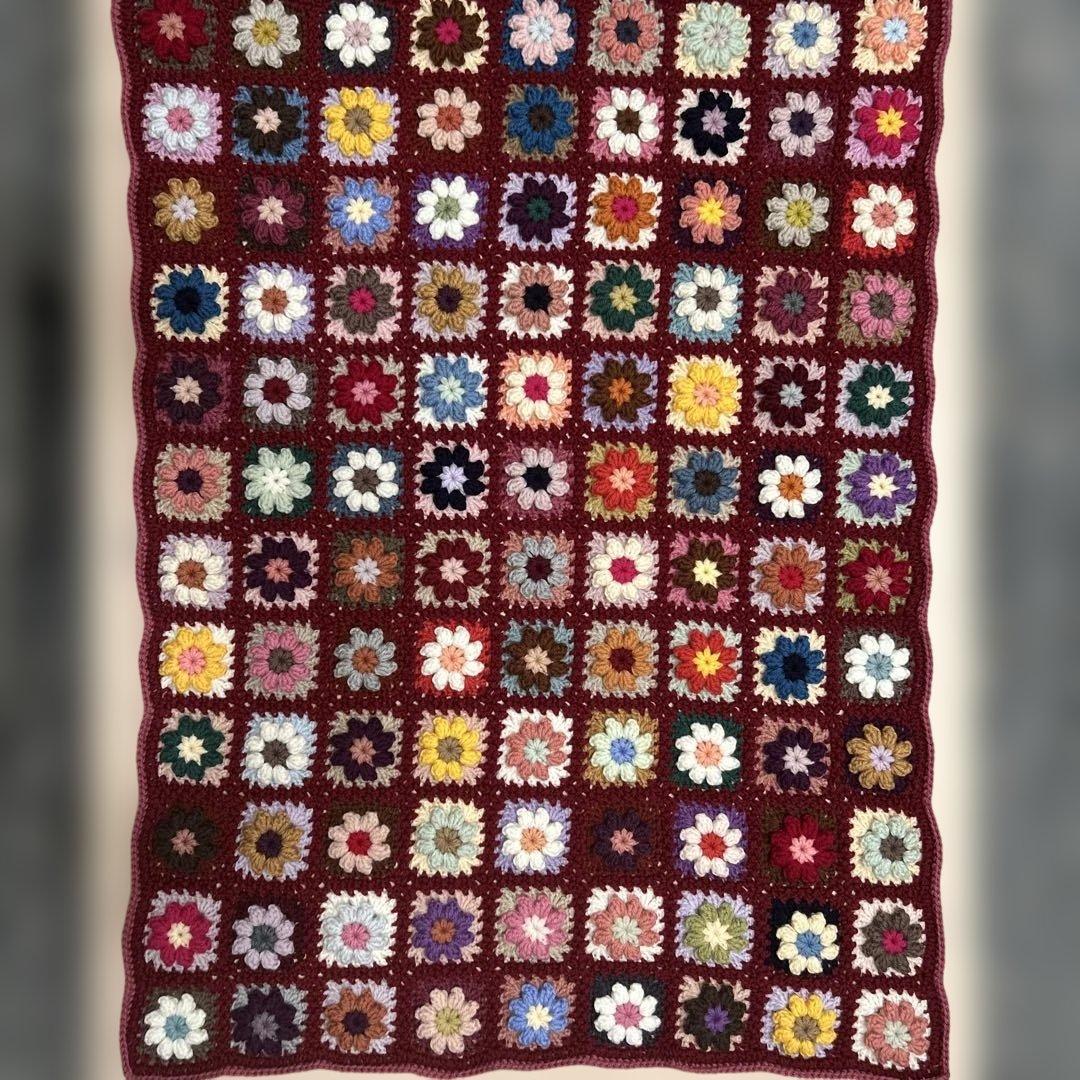 ぷっくり。お花のモチーフ編み ウール ブランケット ひざ掛け