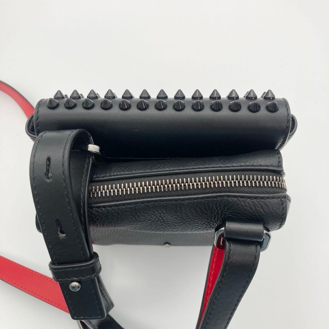 【極美品】クリスチャンルブタン ベネッシュリポーター ショルダーバッグ