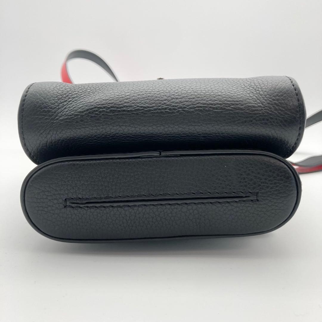 【極美品】クリスチャンルブタン ベネッシュリポーター ショルダーバッグ