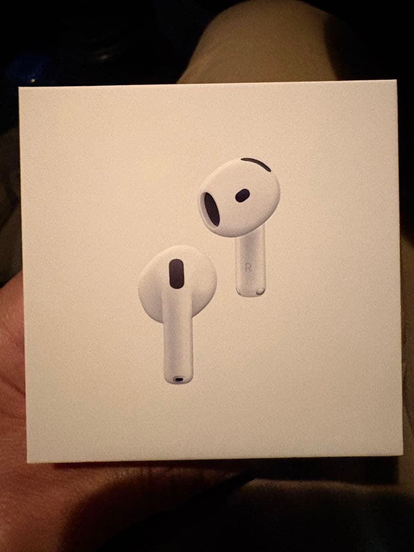 【未開封】AirPods 4 本体 アクティブノイズキャンセリング