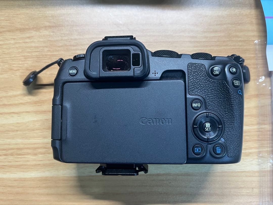 Canon EOS R8 ミラーレスカメラ 本体 その他付属品多数