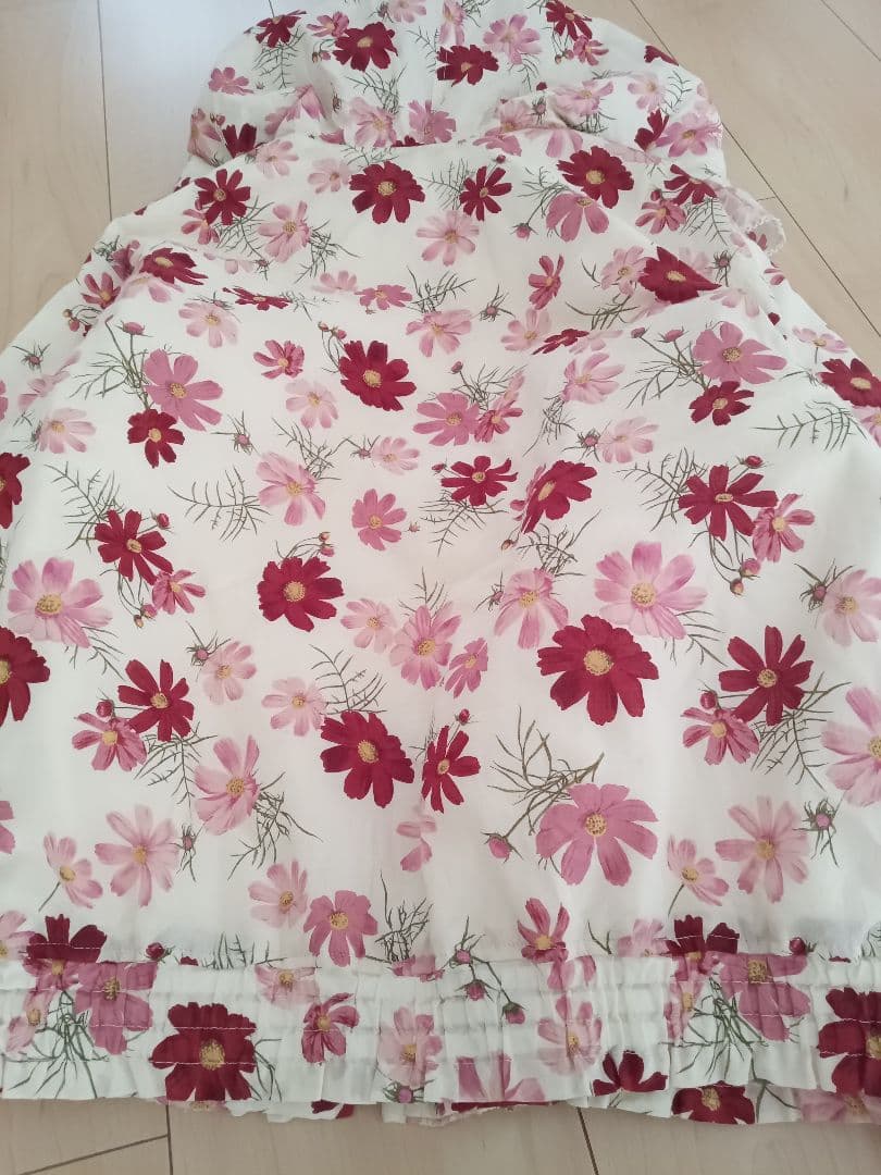 【ゆきゆき♡】　　美品　ピンクハウス　コスモス柄ブルゾン