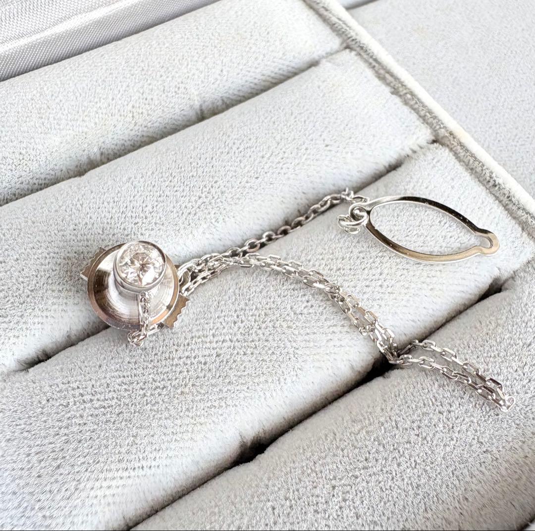 ダイヤモンド　Pt.900のタイタック　ネクタイピン　ブローチ