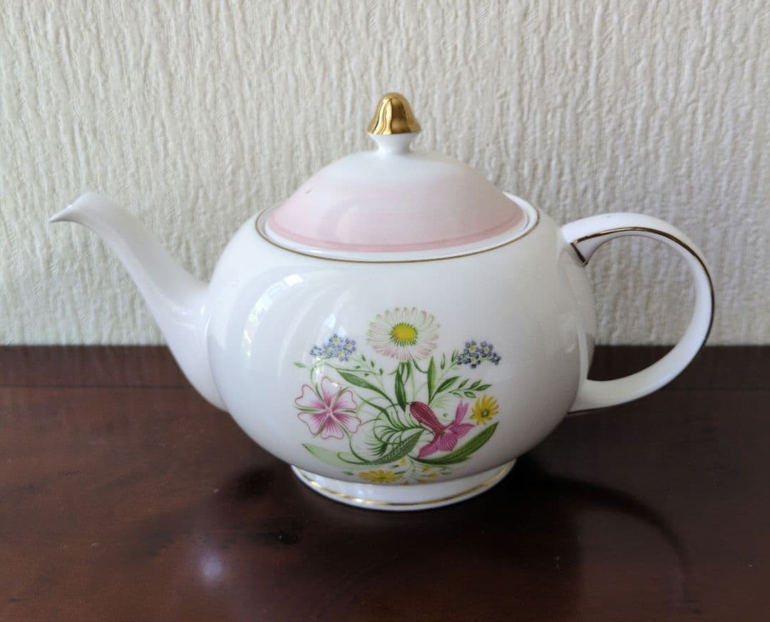 スージークーパー＊ロマンス２人用ティーセット＊ピンク