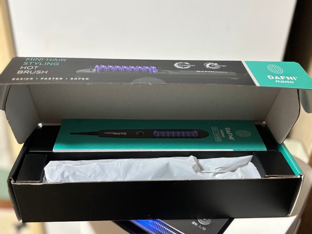 ❣️45%OFF❣️ヤーマン ストレートヘアアイロン ブラシ型 ツヤ 髪