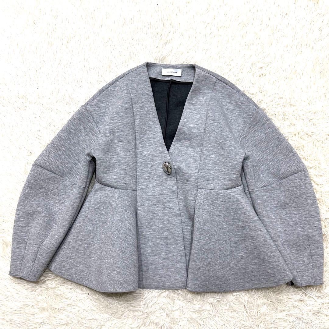 美品✨アダムエロペ＊エッグブローチ付きペプラムカーディガン 洗える 2025春夏