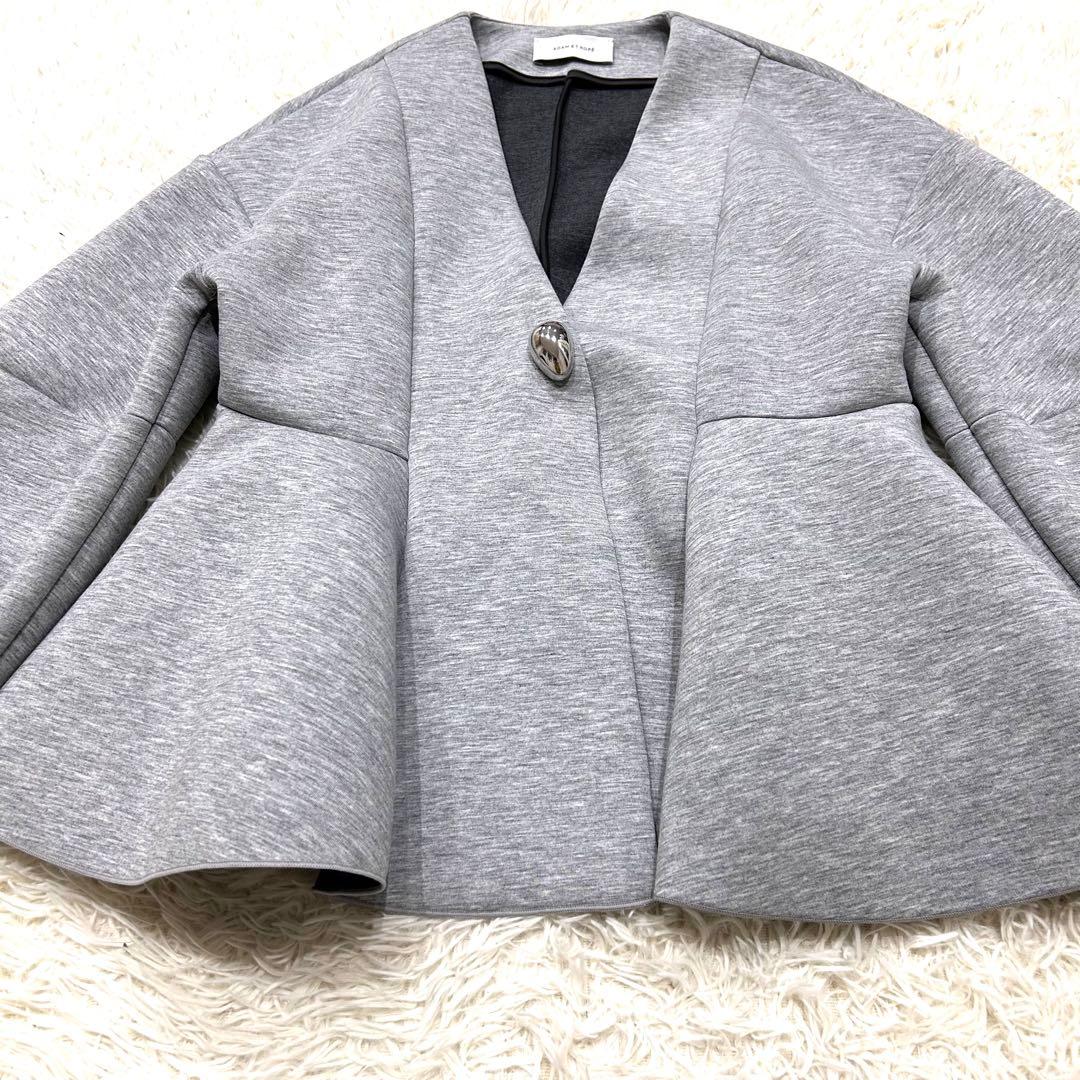 美品✨アダムエロペ＊エッグブローチ付きペプラムカーディガン 洗える 2025春夏