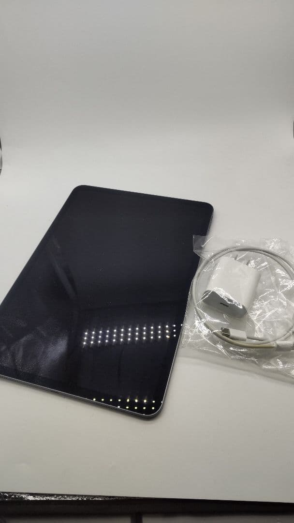 【美品】Apple iPad Pro (第2世代) 11インチ 128GB