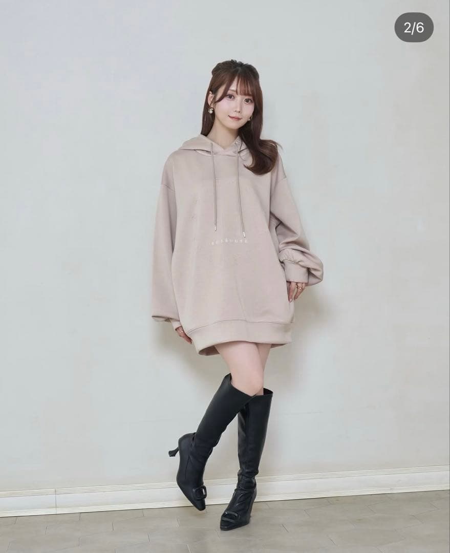 Rosemuse Enboss logo hoodie 【beige】