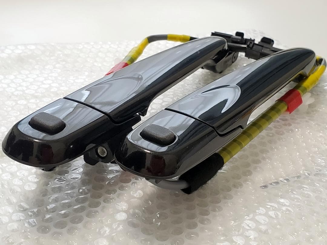 新品　LA400K(LA400A) コペンに　純正アウタードアハンドル　黒X07