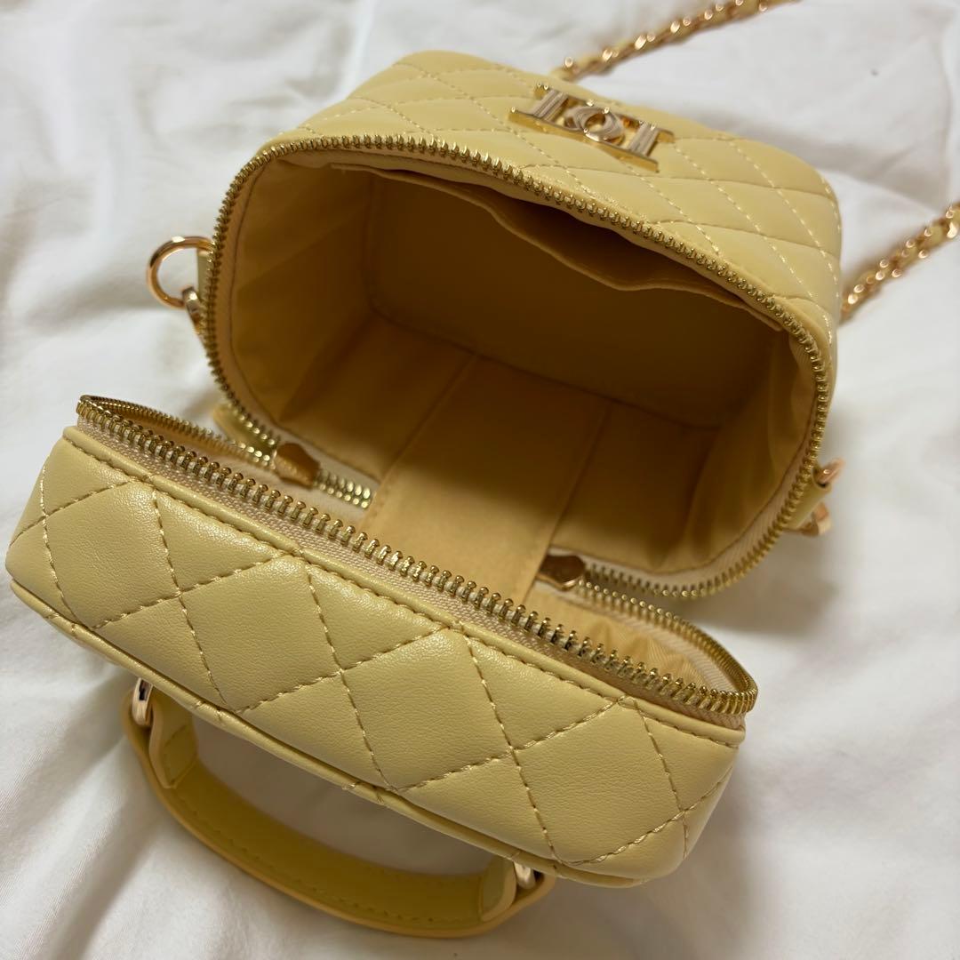 Darich キルティングスクエアミニバッグ ゴールドパーツ イエロー
