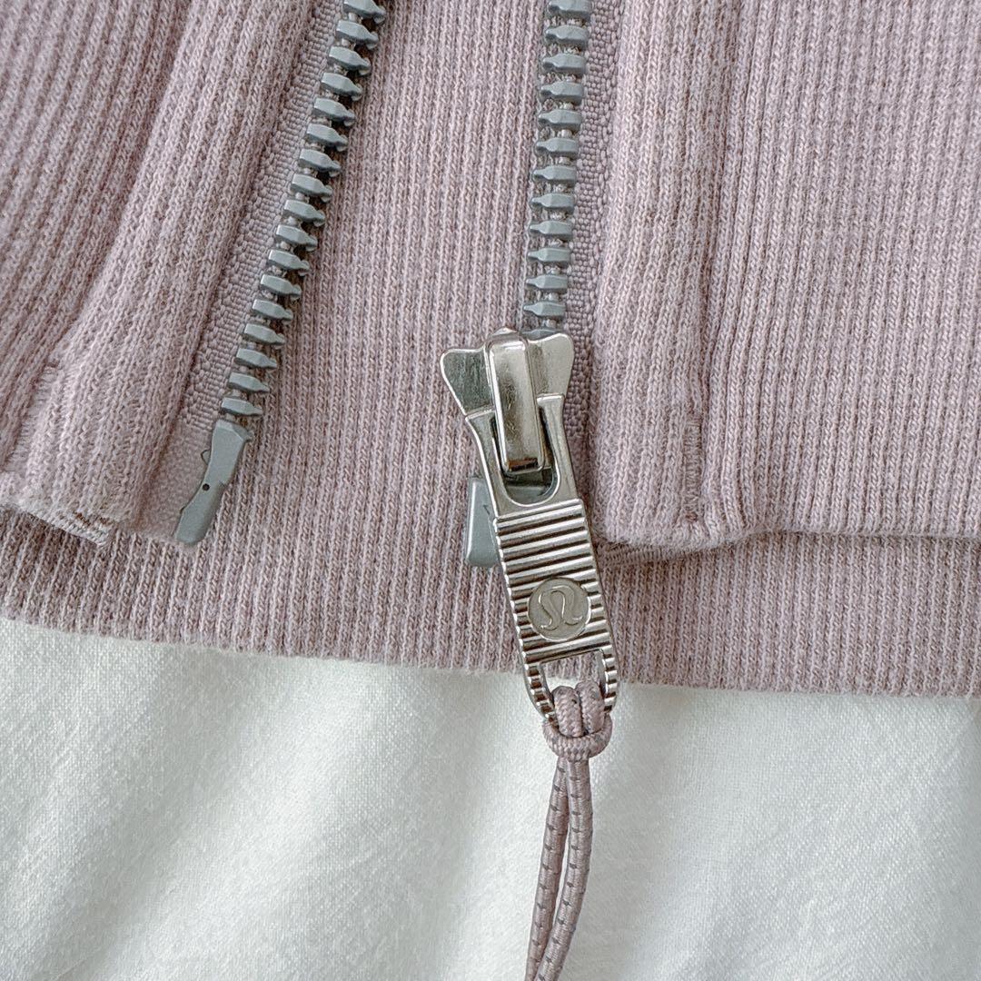 ルルレモン　フルジップ　フーディー　パーカー