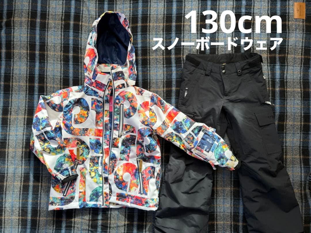 値下げしました！　ARQ ＋BURTONスノーボードウェア 130cm