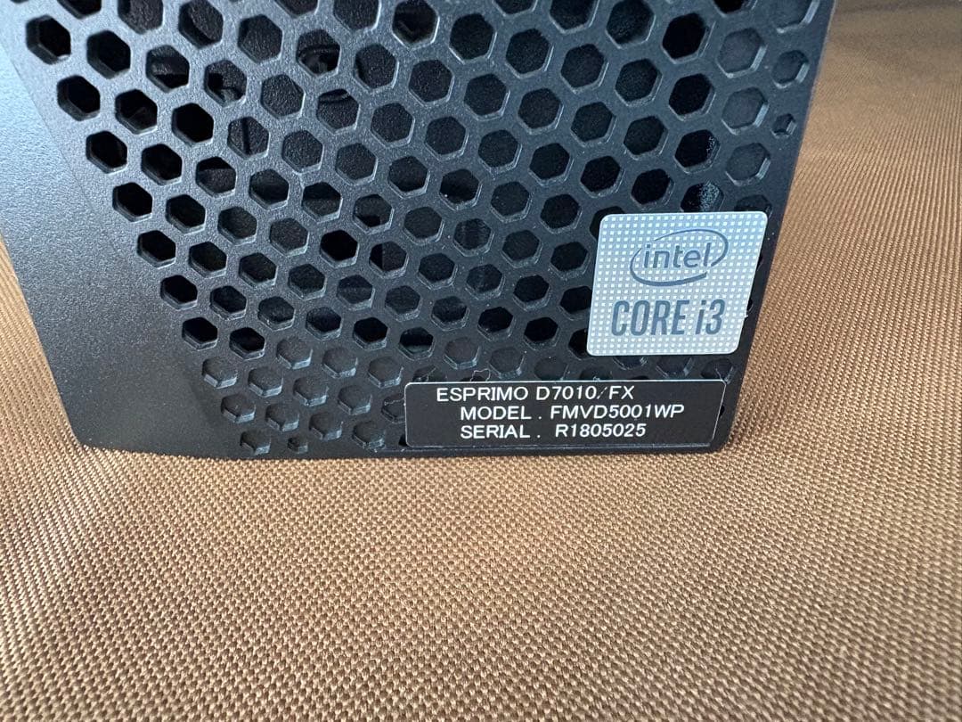 富士通 ESPRIMO 第10世代i3 メモリ16G SSD256G Win11