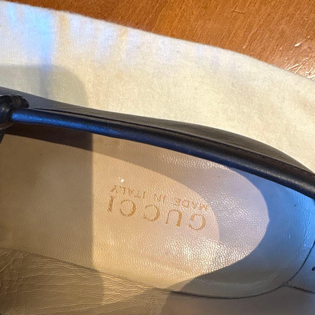 GUCCI ブラック レザー ローファー