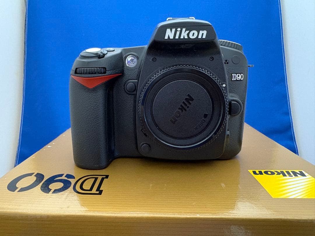 Nikon D90 ボディ ジャンク品 元箱・付属品多数 ERR表示