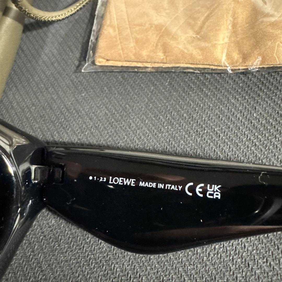 ロエベ LOEWE サングラス ケース付き