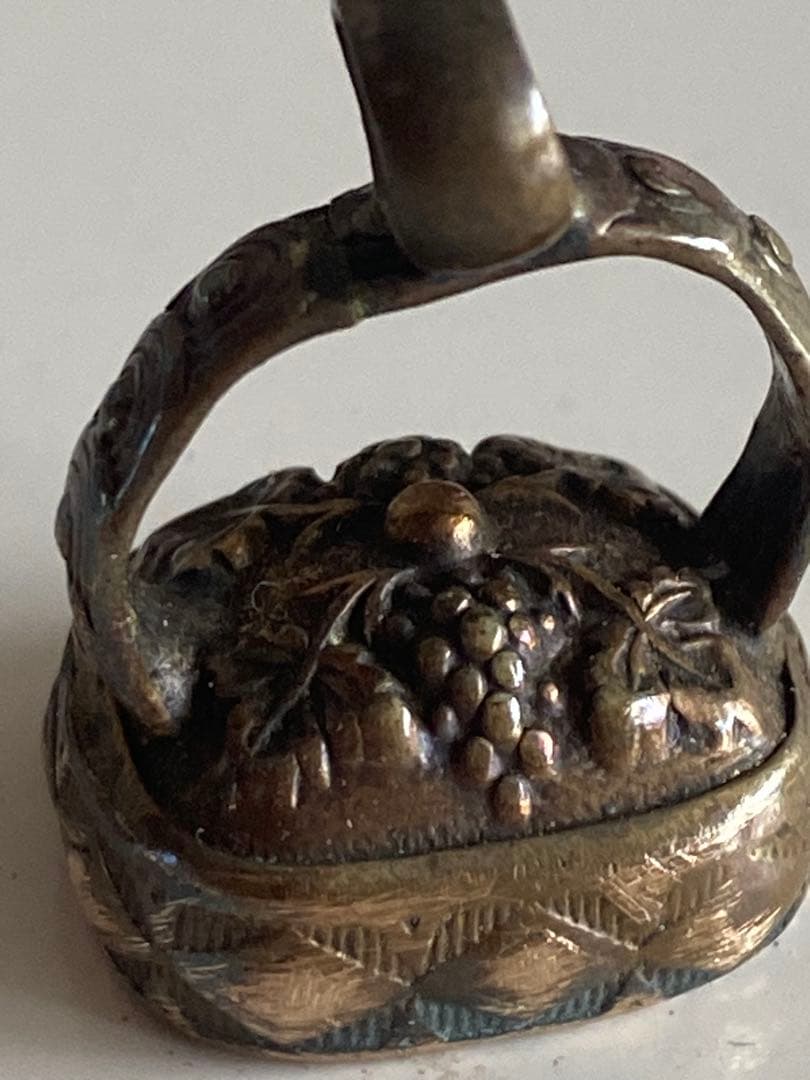 希少！アンティークのグリーンアゲート／インタリオ付きフォブシール