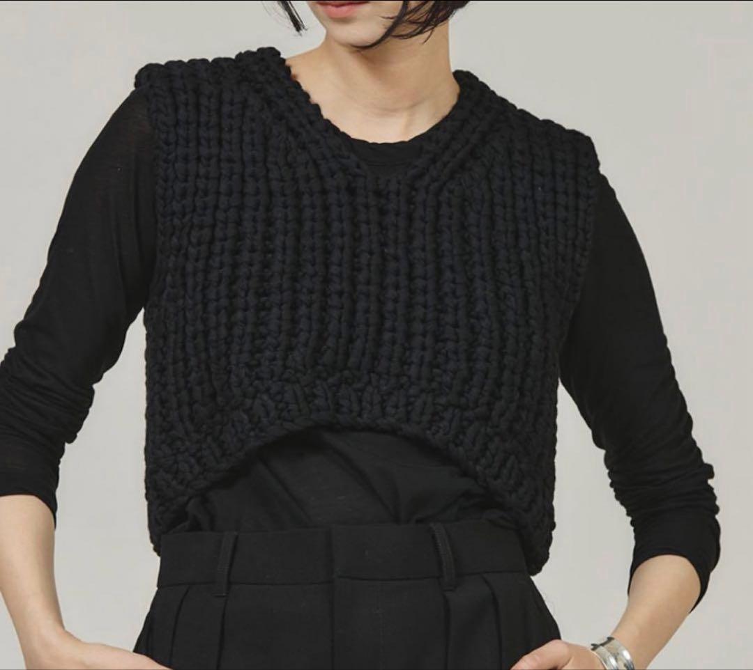 Curensology / ローゲージハンドニットベスト　ブラック