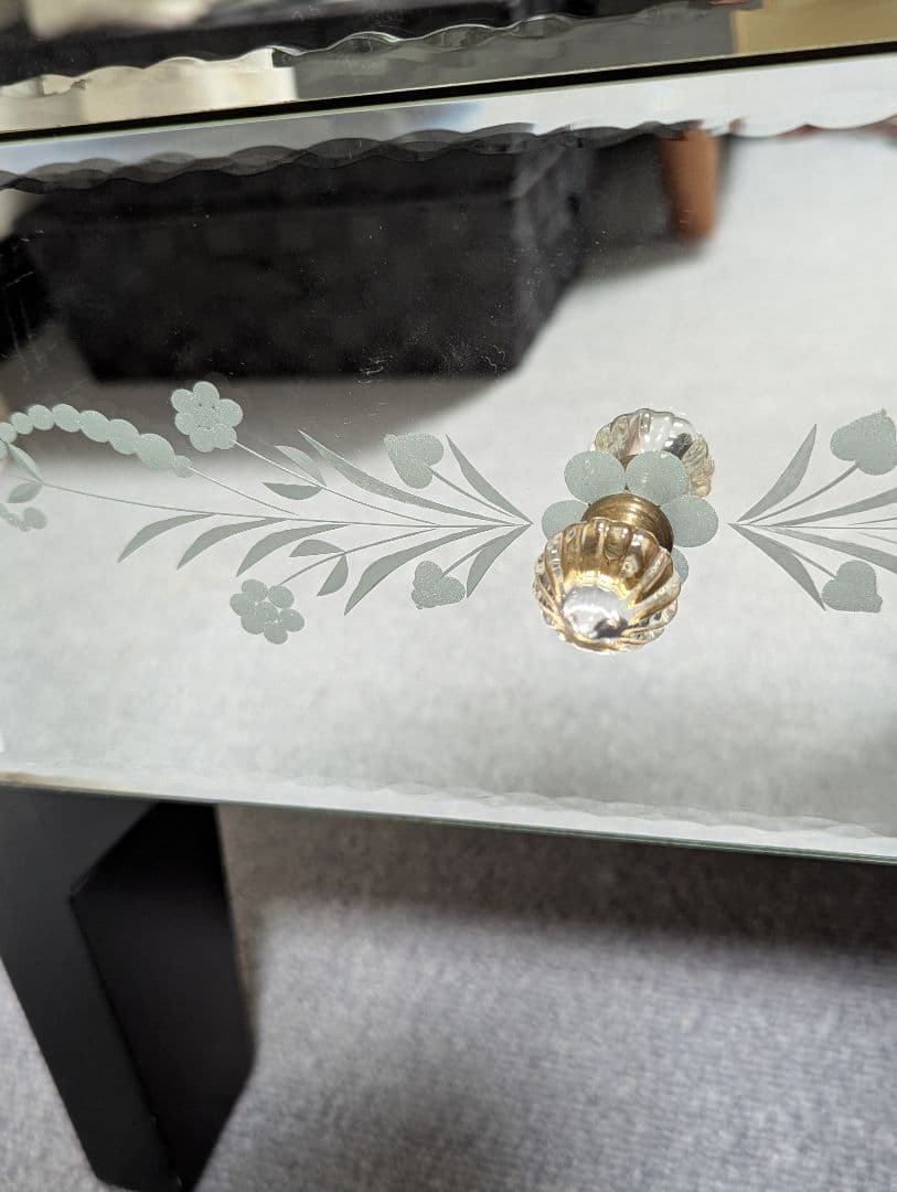 ローラアシュレイ ベネチアンガラス チェスト