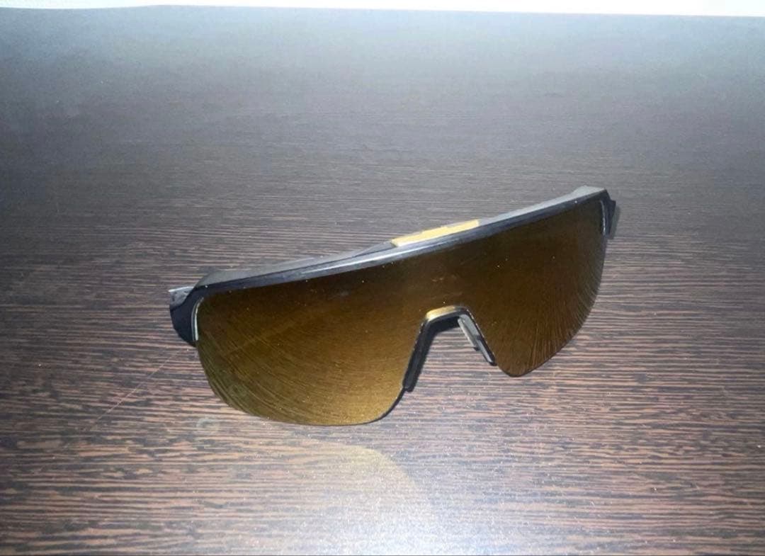 オークリー OAKLEY