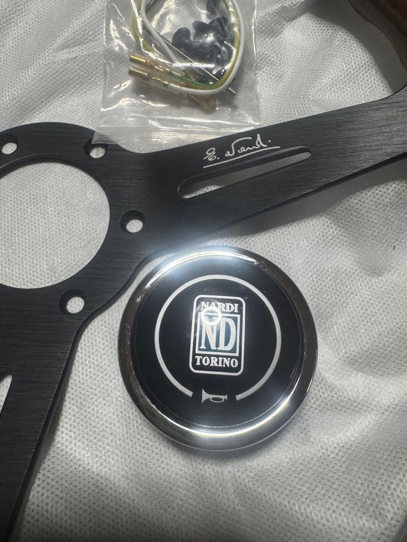 NARDI BC 520 ステアリングハンドル週末特価❣️