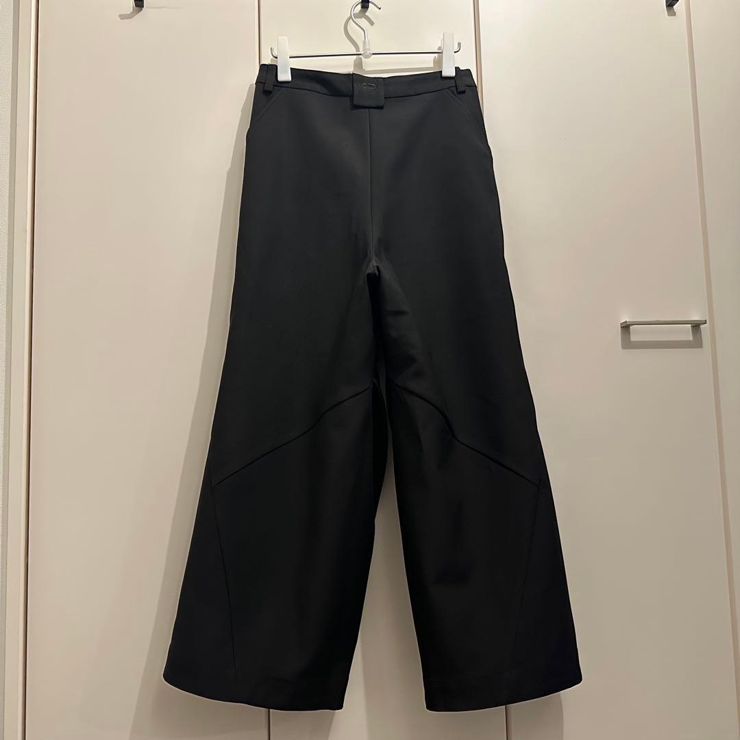 COMMON/DIVISOR 変形ワイドパンツ