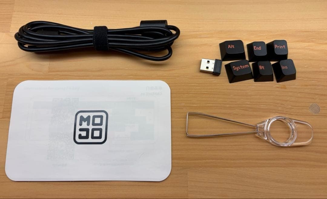 キーボード MelGeek MOJO68