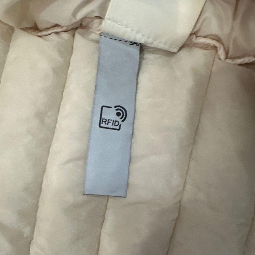 STONE  ガーメントダイナイロンパッカブルダウンベスト　ホワイト