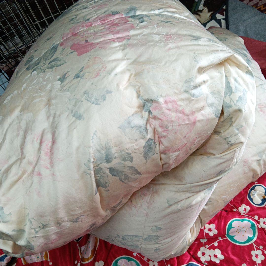 羽毛掛け布団　シングルサイズ　表地(絹仕様)　ダウン95%　中羽毛1.4㌔