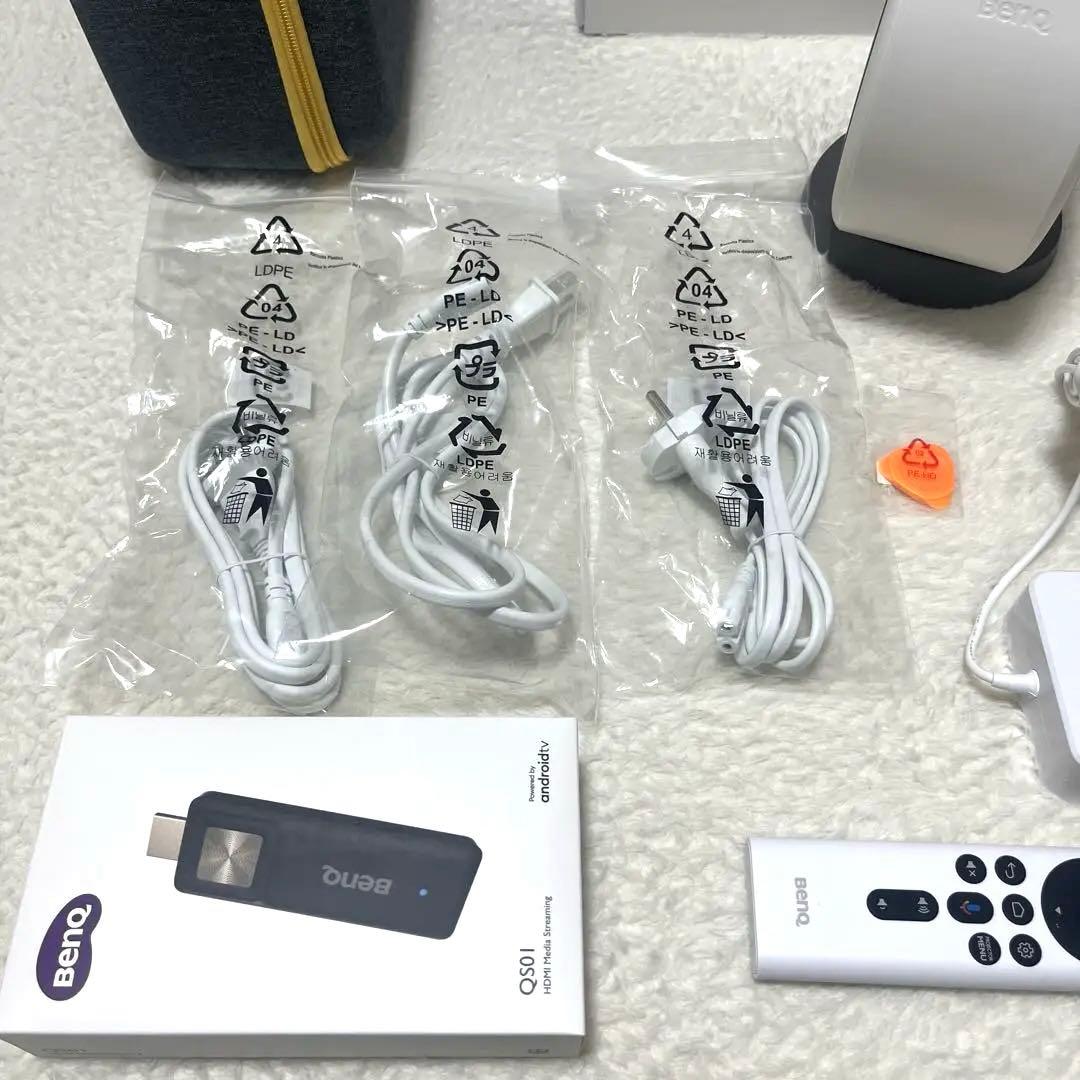 BenQ GV30 プロジェクター　動作確認済み、初期化済み